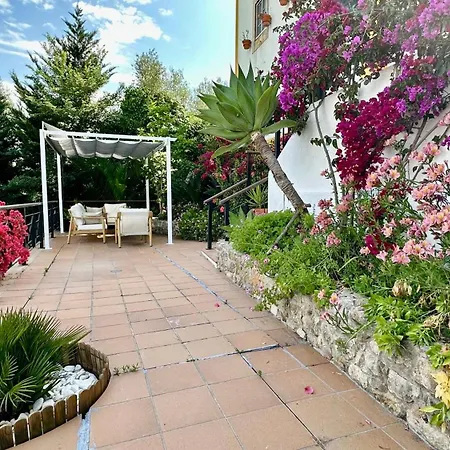 Artisan's Feriehus *